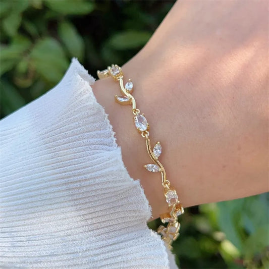 Tulip Bracelet – Premium Quality Stainless Steel Elegant Bracelet for Women